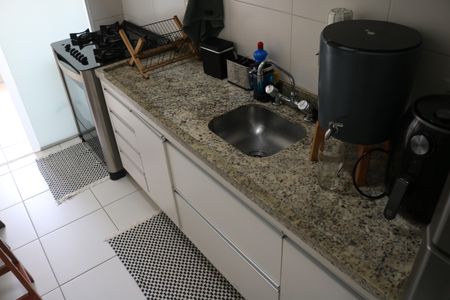 Apartamento à venda com 65m², 2 quartos e 1 vagaCozinha
