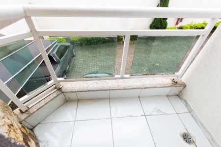 Casa de condomínio à venda com 72m², 2 quartos e 1 vagaVaranda do Quarto 2