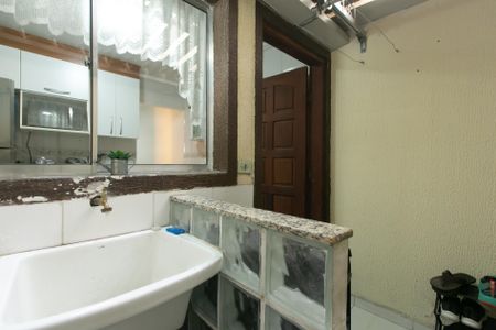 Casa de condomínio à venda com 72m², 2 quartos e 1 vagaÁrea de Serviço 