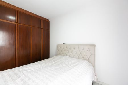 Casa de condomínio à venda com 72m², 2 quartos e 1 vagaQuarto 2