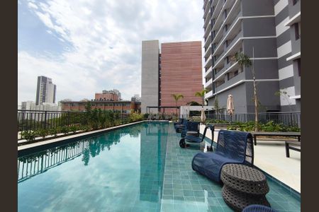 Apartamento à venda com 27m², 1 quarto e sem vagaPiscina