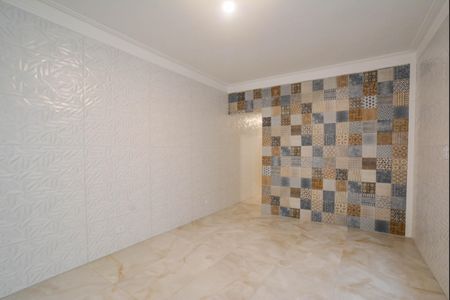 Casa à venda com 168m², 3 quartos e 2 vagas Casa à venda com 168m², 3 quartos e 2 vagasSala de Jantar