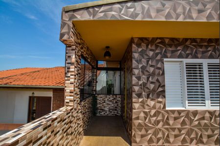 Casa à venda com 168m², 3 quartos e 2 vagas Casa à venda com 168m², 3 quartos e 2 vagasVaranda do Quarto 1