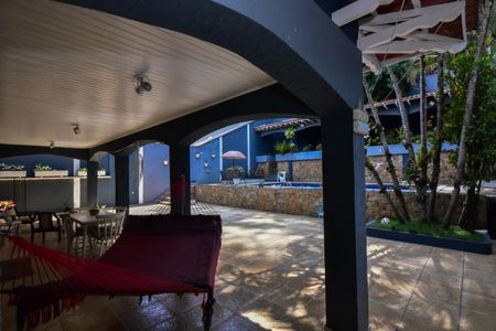 Casa para alugar com 700m², 4 quartos e 5 vagasÁrea Externa