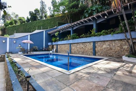 Casa para alugar com 700m², 4 quartos e 5 vagasÁrea Externa