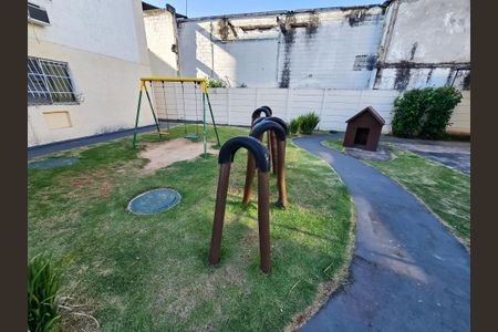 Apartamento à venda com 44m², 2 quartos e 1 vaga Apartamento à venda com 44m², 2 quartos e 1 vagaÁrea comum - Playground