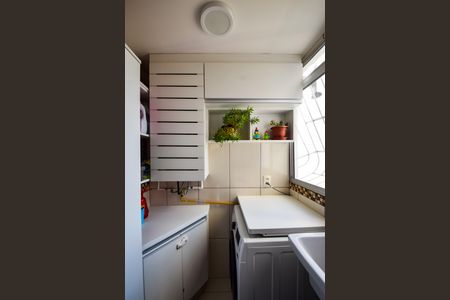 Apartamento à venda com 44m², 2 quartos e 1 vaga Apartamento à venda com 44m², 2 quartos e 1 vagaÁrea de Serviço