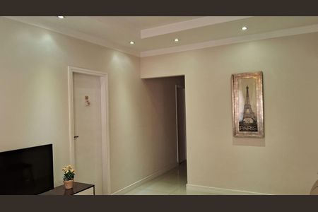 Casa à venda com 160m², 3 quartos e 4 vagasCorredor