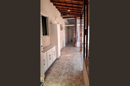 Casa à venda com 160m², 3 quartos e 4 vagasÁrea Externa