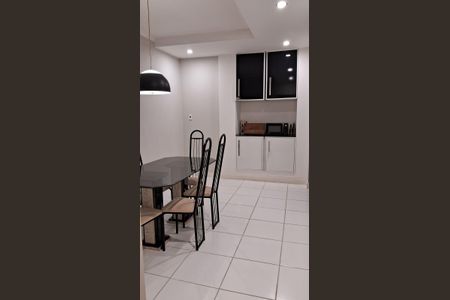 Sala de casa à venda com 3 quartos, 160m² em Jardim Eulina, Campinas