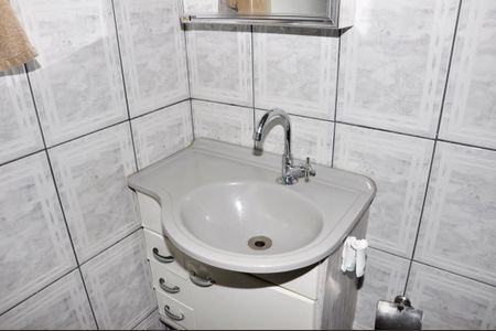 Casa de condomínio à venda com 231m², 4 quartos e 1 vagaBanheiro