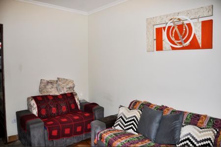 Casa de condomínio à venda com 231m², 4 quartos e 1 vagaSala