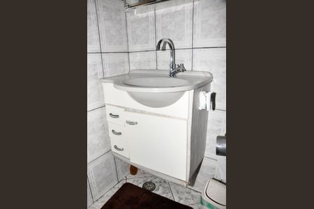 Casa de condomínio à venda com 231m², 4 quartos e 1 vagaBanheiro