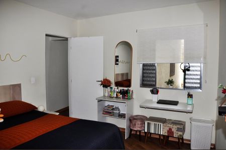 Casa de condomínio à venda com 231m², 4 quartos e 1 vagaQuarto 2 Casa 2