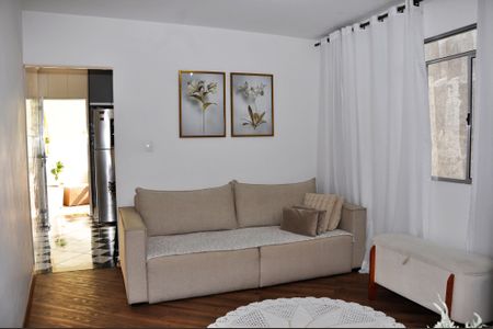 Casa de condomínio à venda com 231m², 4 quartos e 1 vagaSala Casa 2