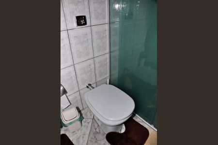 Casa de condomínio à venda com 231m², 4 quartos e 1 vagaBanheiro