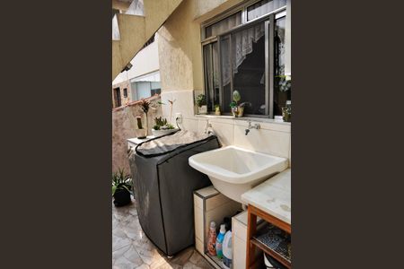 Casa de condomínio à venda com 231m², 4 quartos e 1 vagaÁrea de Serviço