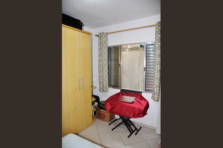 Casa de condomínio à venda com 231m², 4 quartos e 1 vagaQuarto 2