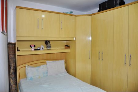 Casa de condomínio à venda com 231m², 4 quartos e 1 vagaQuarto 2