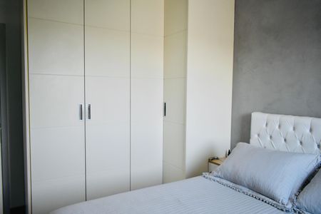 Apartamento à venda com 75m², 2 quartos e 2 vagas Apartamento à venda com 75m², 2 quartos e 2 vagasSuíte