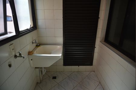 Apartamento para alugar com 60m², 1 quarto e 1 vagaÁrea de Serviço