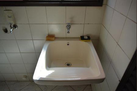 Apartamento para alugar com 60m², 1 quarto e 1 vagaÁrea de Serviço