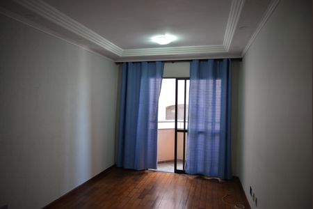 Sala de apartamento para alugar com 1 quarto, 60m² em Vila Alzira, Santo André