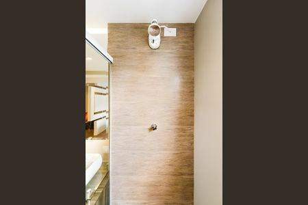 Banheiro Social de kitnet/studio para alugar com 1 quarto, 44m² em Paraíso, São Paulo