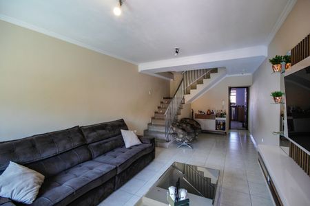 Casa à venda com 175m², 3 quartos e 3 vagasSala