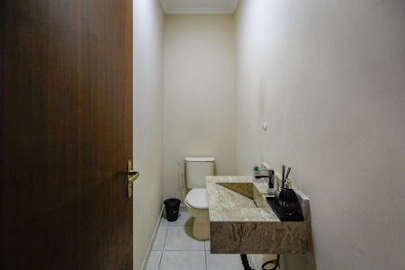 Casa à venda com 175m², 3 quartos e 3 vagasLavabo