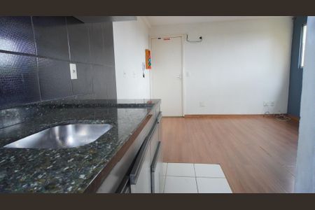 Apartamento à venda com 37m², 2 quartos e 1 vaga Apartamento à venda com 37m², 2 quartos e 1 vagaSala/Cozinha