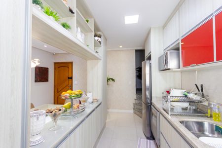 Apartamento à venda com 180m², 3 quartos e 2 vagas Apartamento à venda com 180m², 3 quartos e 2 vagasCozinha