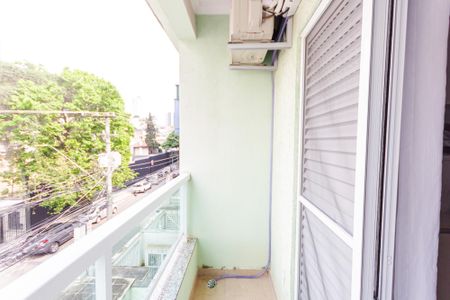 Apartamento à venda com 180m², 3 quartos e 2 vagas Apartamento à venda com 180m², 3 quartos e 2 vagasVaranda da Suíte