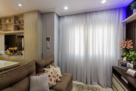 Apartamento à venda com 180m², 3 quartos e 2 vagas Apartamento à venda com 180m², 3 quartos e 2 vagasSala