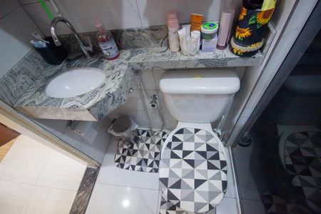 Apartamento à venda com 42m², 2 quartos e 2 vagasBanheiro Social