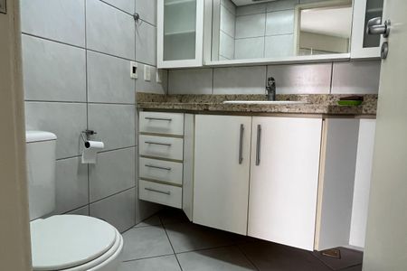 Apartamento para alugar com 70m², 2 quartos e 1 vagaBanheiro da Suíte 2