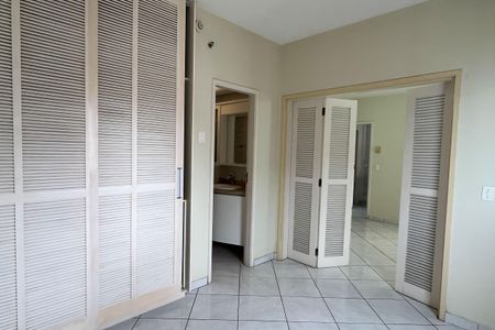 Apartamento para alugar com 70m², 2 quartos e 1 vagaSuite 1