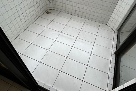 Apartamento para alugar com 70m², 2 quartos e 1 vagaVaranda da Suíte 2