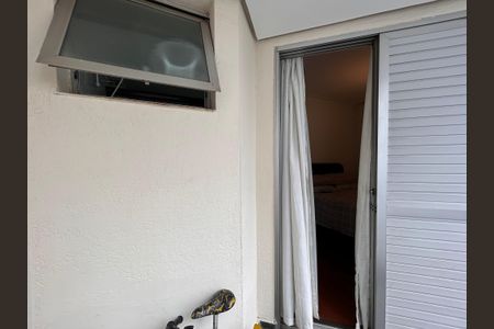 Apartamento à venda com 62m², 2 quartos e 1 vagaVaranda do quarto 2