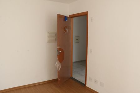 Sala de apartamento para alugar com 2 quartos, 48m² em Jardim Alvorada, Nova Iguaçu