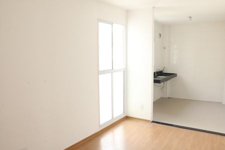 Sala de apartamento para alugar com 2 quartos, 48m² em Jardim Alvorada, Nova Iguaçu