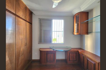 Quarto 2 de apartamento à venda com 4 quartos, 122m² em Barro Preto, Belo Horizonte
