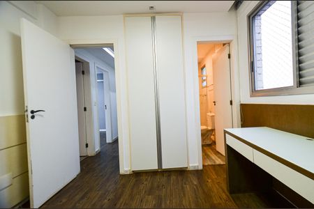 Apartamento à venda com 300m², 3 quartos e 3 vagasSuite 1