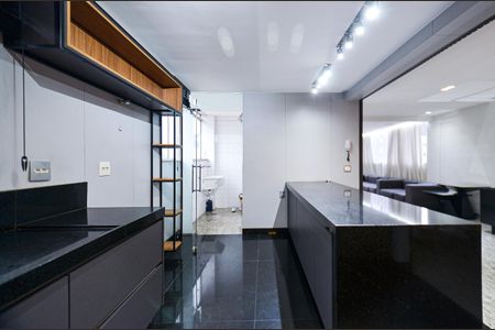 Apartamento à venda com 300m², 3 quartos e 3 vagasCozinha