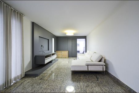 Apartamento à venda com 300m², 3 quartos e 3 vagasSala da Cobertura
