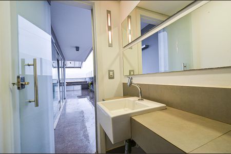 Apartamento à venda com 300m², 3 quartos e 3 vagasLavabo 2 Cobertura