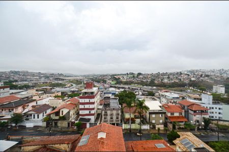Apartamento à venda com 300m², 3 quartos e 3 vagasCobertura - Vista