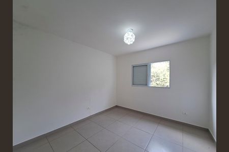 Casa à venda com 300m², 5 quartos e 3 vagas Casa à venda com 300m², 5 quartos e 3 vagasQuarto