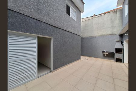 Casa à venda com 300m², 5 quartos e 3 vagas Casa à venda com 300m², 5 quartos e 3 vagasQuintal