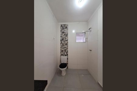 Casa à venda com 300m², 5 quartos e 3 vagas Casa à venda com 300m², 5 quartos e 3 vagasBanheiro